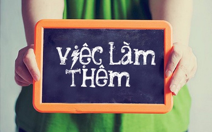 Tuyển thợ và phụ làm quảng cáo