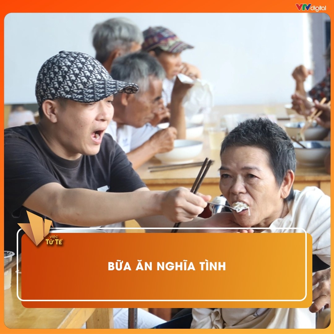 BỮA CƠM NGHĨA TÌNH