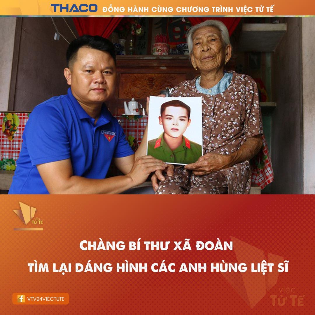 Những bức di ảnh mờ nhạt, bị thời gian làm cho nhòa đi khuôn mặt của các liệt sĩ khiến anh Hồ Xuân Hoàng (bí thư Đoàn xã Quảng Thái, huyện Quảng Điền, Thừa Thiên Huế) chẳng cầm được lòng.