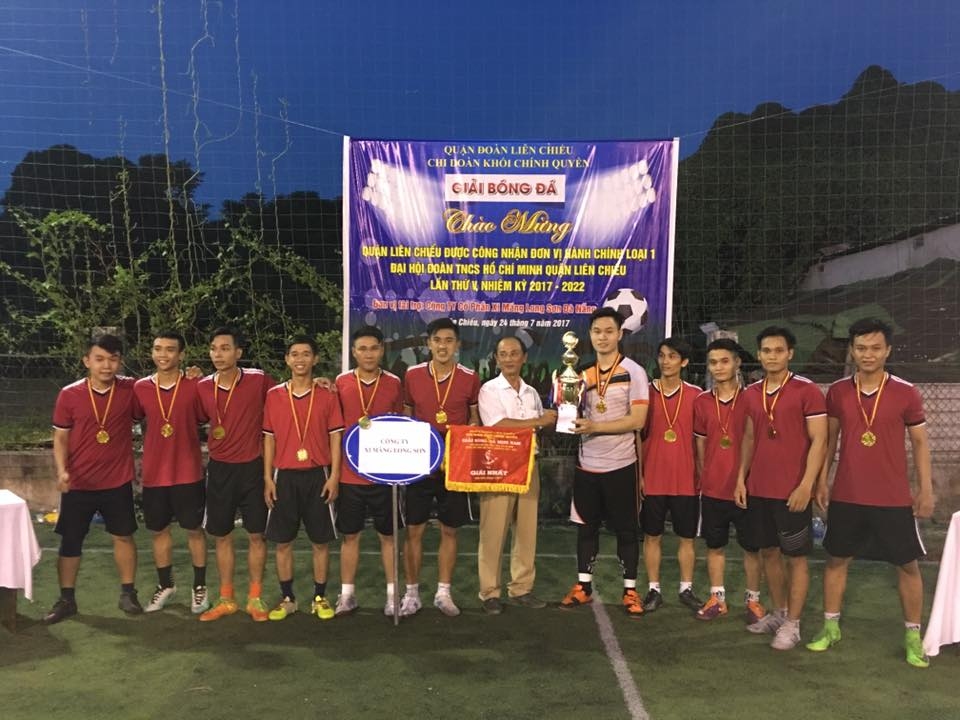 Chi đoàn chính quyền: Tổ chức thành công Giải bóng đá mini nam năm 2017