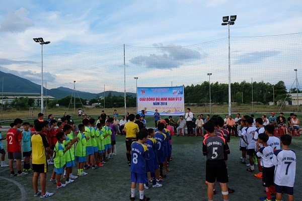 Hòa Hiệp Bắc tổ chức Giải bóng đá U13 năm 2018